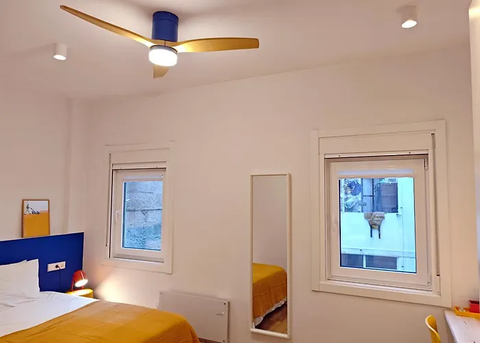 Centro Fisterra 10 4* Vigo